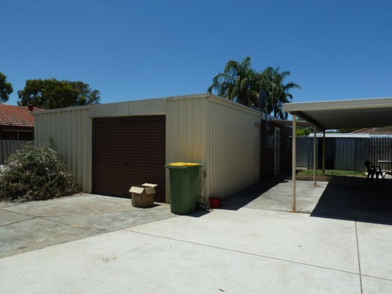 21 Hinkler Street, Kenwick WA 6107