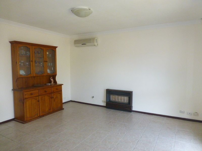 21 Hinkler Street, Kenwick WA 6107