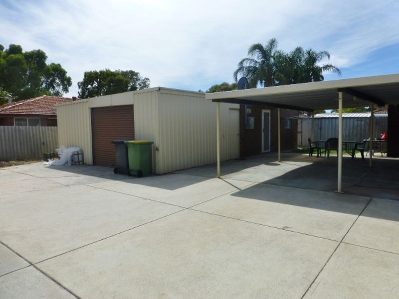 21 Hinkler Street, Kenwick WA 6107