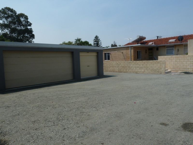17 Tullamore Avenue, Thornlie WA 6108