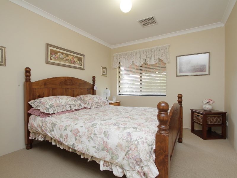 4 Verde Road, Southern River WA 6110