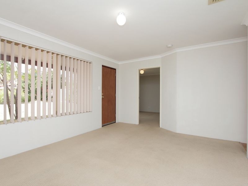 19 Lydiard Retreat, Canning Vale WA 6155