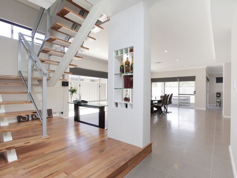 49 Tramontane Approach, Caversham WA 6055
