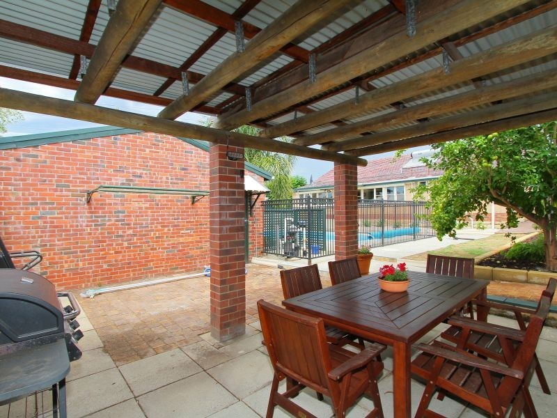 143 Fremantle Road, Gosnells WA 6110