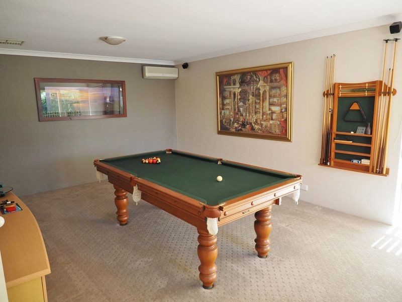 12 Burford Place, Canning Vale WA 6155