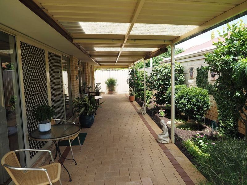 22 Bremner Circle, Canning Vale WA 6155