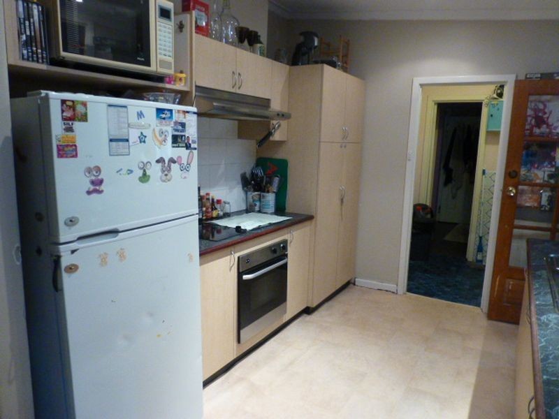 9 Churchdown Street, Thornlie WA 6108