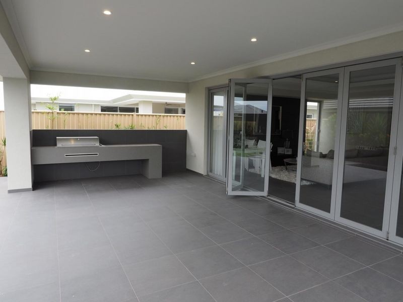 6 Didcot Street, Southern River WA 6110