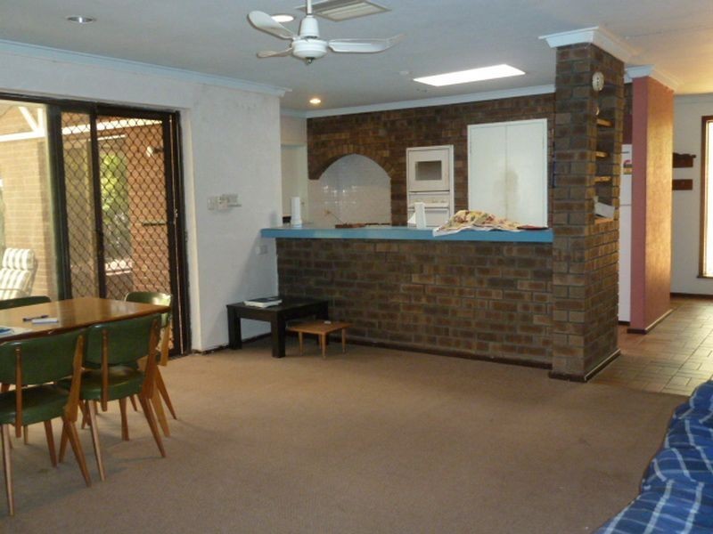 12 Newenden Street, Maddington WA 6109