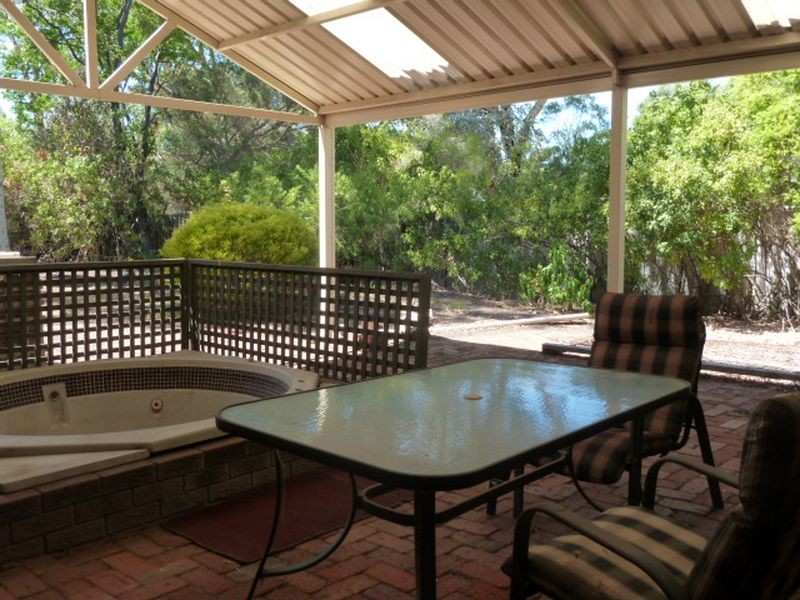 12 Newenden Street, Maddington WA 6109