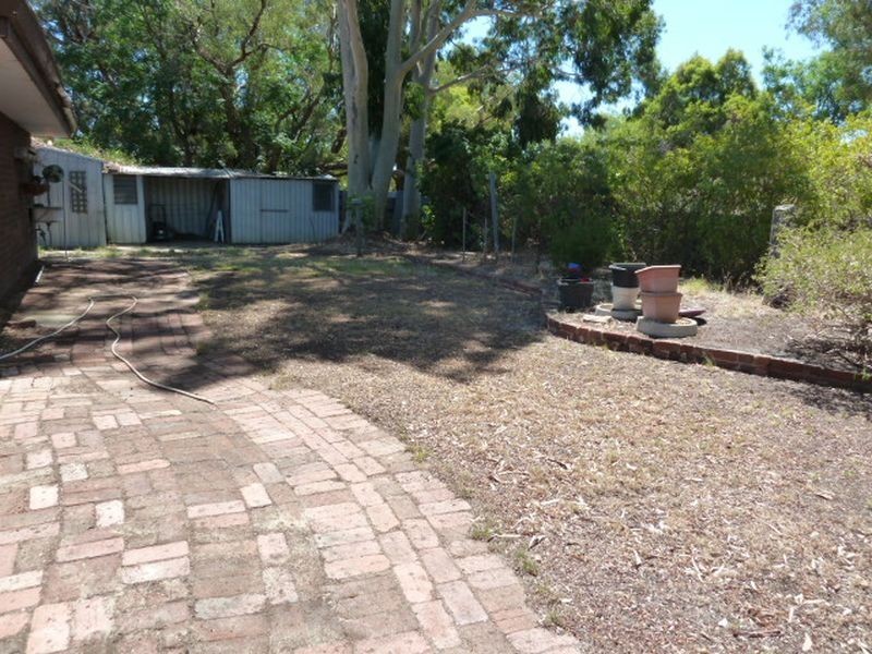 12 Newenden Street, Maddington WA 6109
