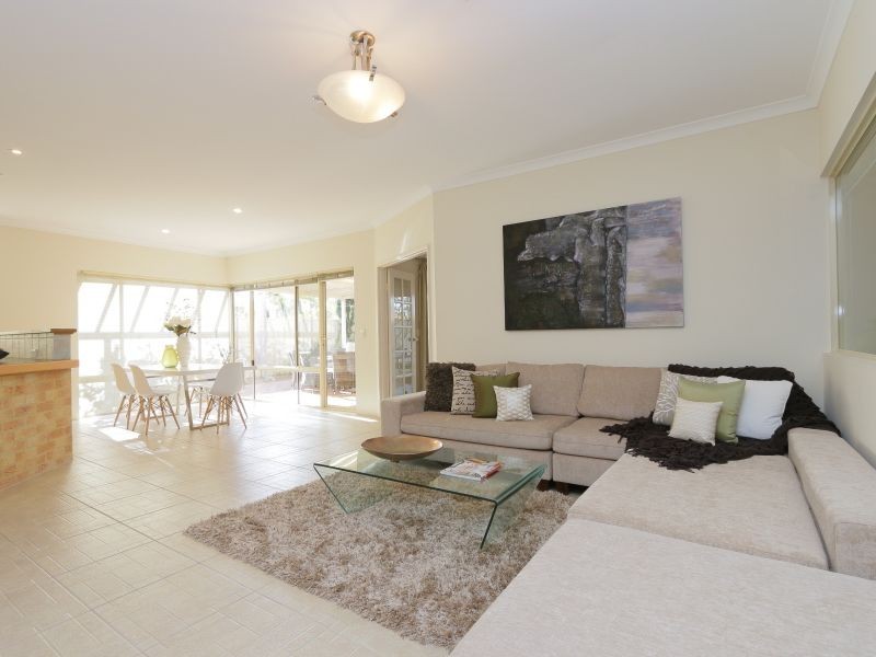 24 Gundaring Turn, Canning Vale WA 6155
