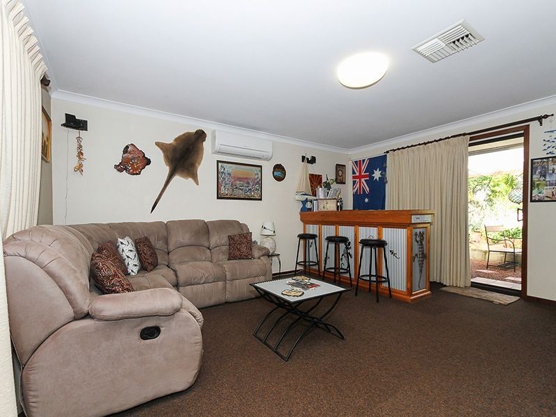 25 Forest Crescent, Thornlie WA 6108