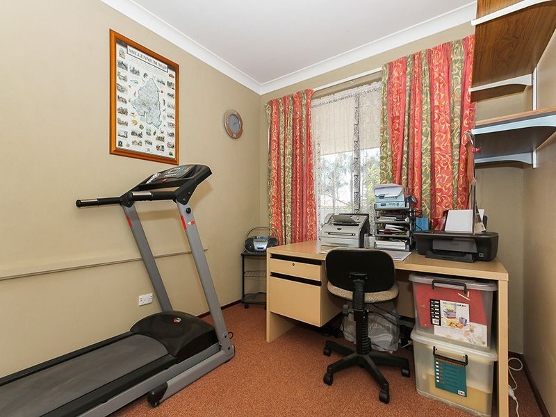 25 Forest Crescent, Thornlie WA 6108