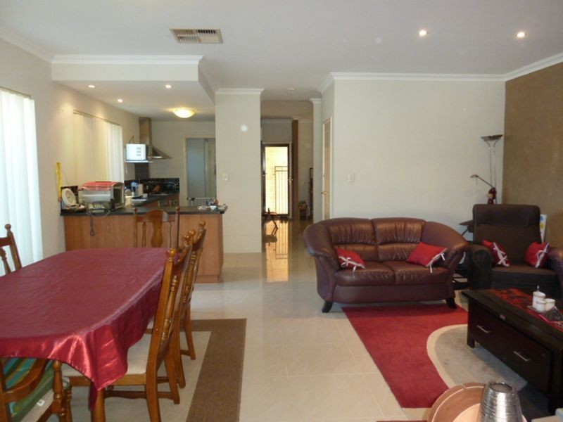 5C Batman Road, Canning Vale WA 6155