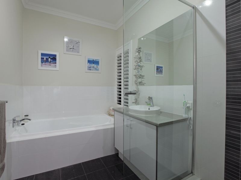 4 Peaceful Vista, Harrisdale WA 6112