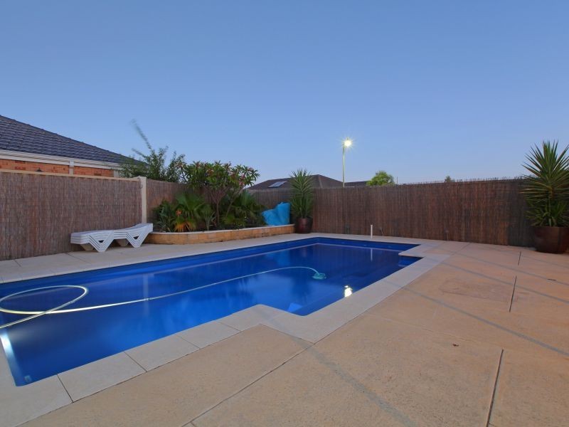 4 Peaceful Vista, Harrisdale WA 6112