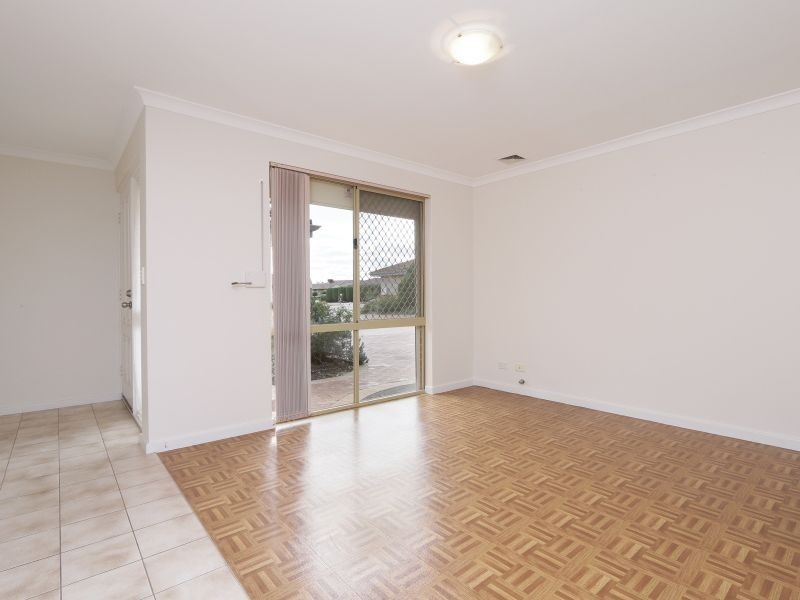 20/8 Heron Place, Maddington WA 6109