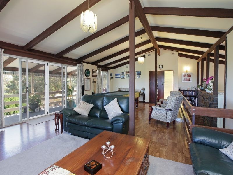 11 Milleara Road, Martin WA 6110