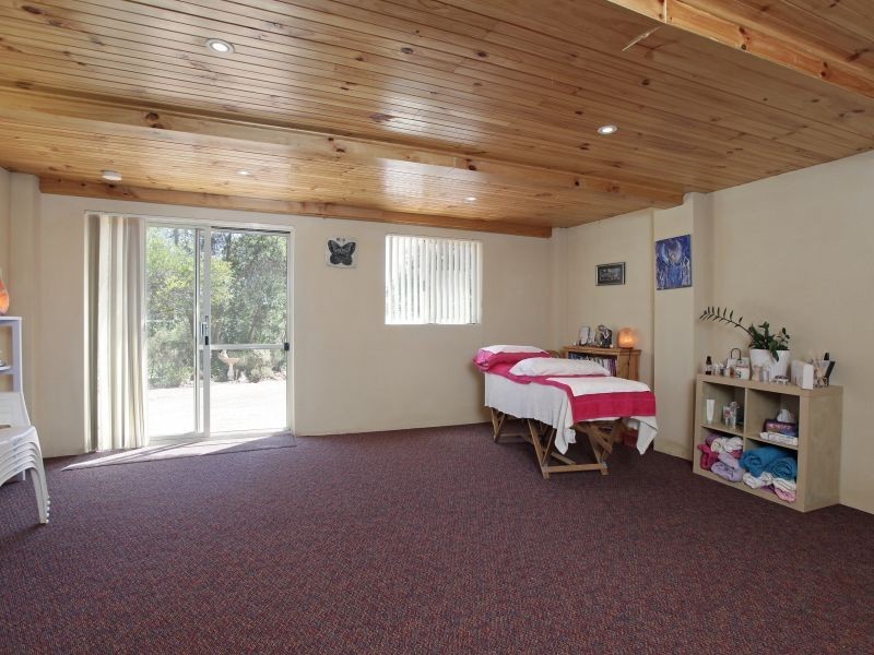 11 Milleara Road, Martin WA 6110