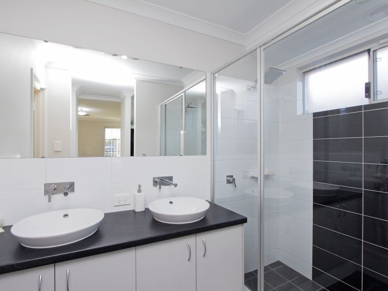 10 Houdan Street, Southern River WA 6110