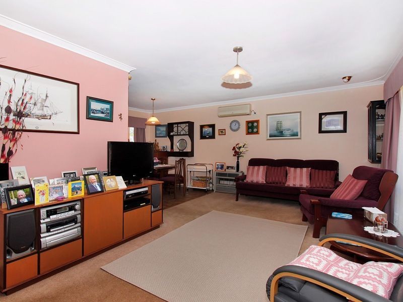 10 Claygate Road, Hamilton Hill WA 6163