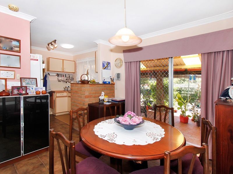 10 Claygate Road, Hamilton Hill WA 6163