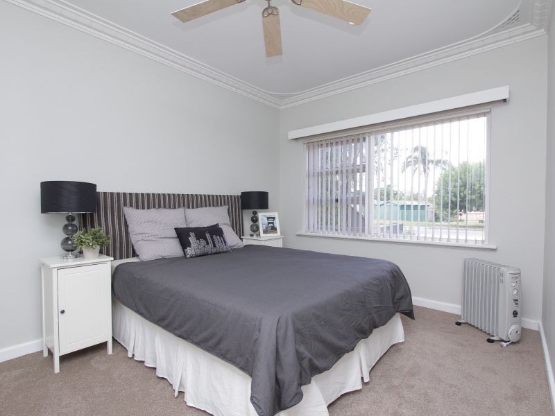 3B Hunt Street, Thornlie WA 6108