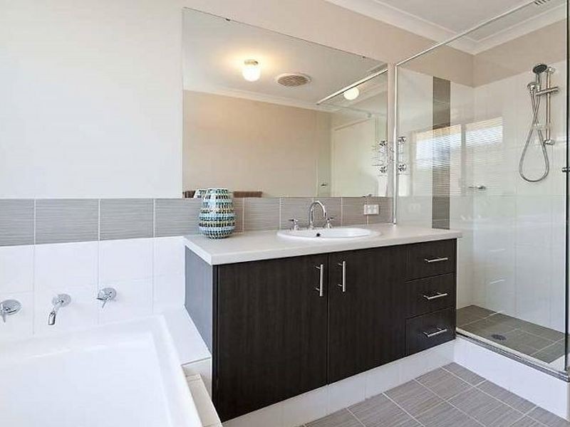 381 Wright Road, Piara Waters WA 6112