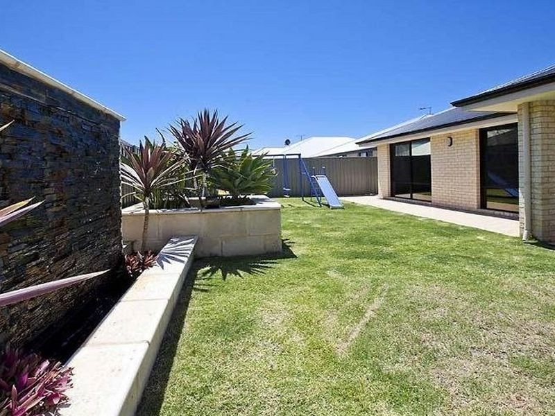 381 Wright Road, Piara Waters WA 6112