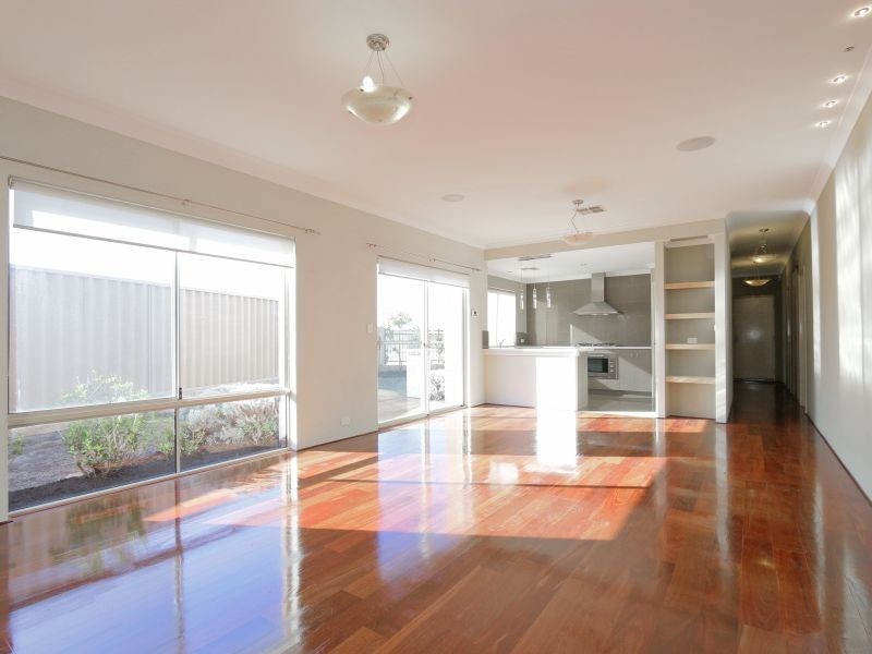 1 Turnstone Link, Harrisdale WA 6112