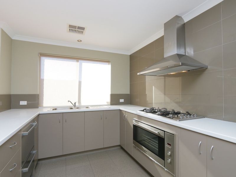 1 Turnstone Link, Harrisdale WA 6112