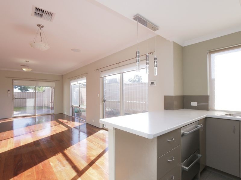 1 Turnstone Link, Harrisdale WA 6112