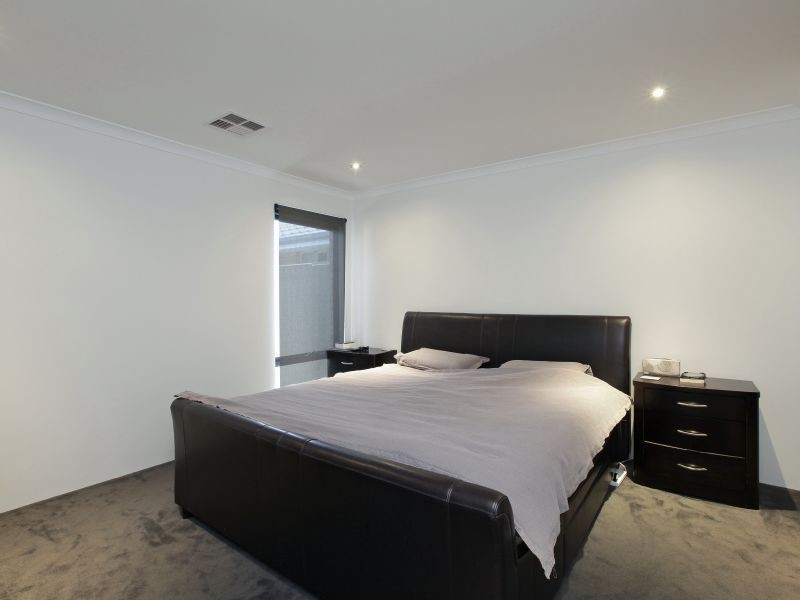 36 Dovedale Street, Harrisdale WA 6112