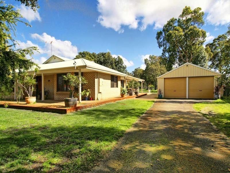 27 Lalor Road, Kenwick WA 6107