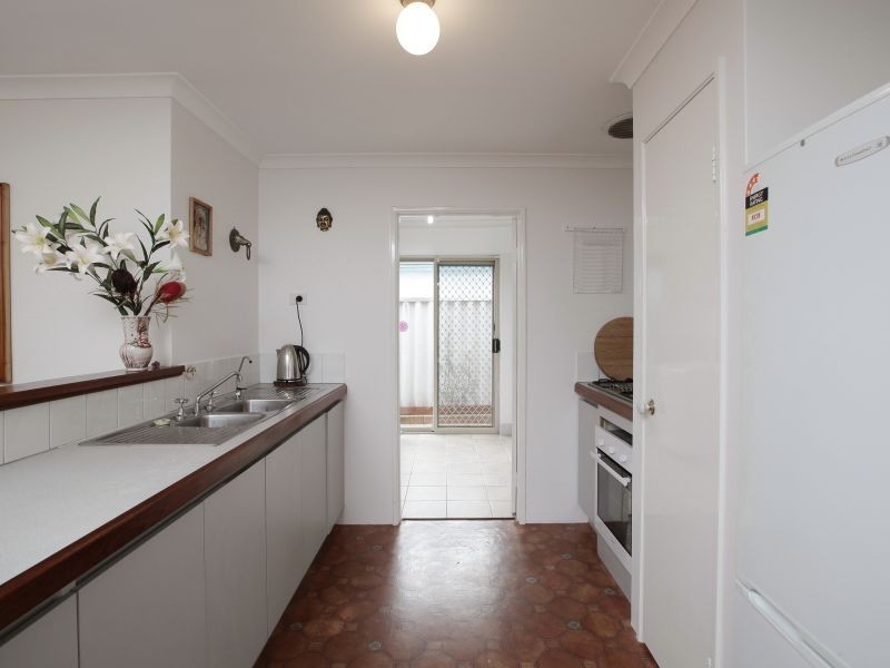 33 Kirin Way, Maddington WA 6109