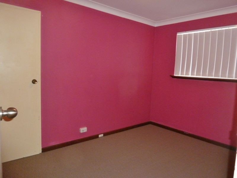 7 Griffith Way, Thornlie WA 6108