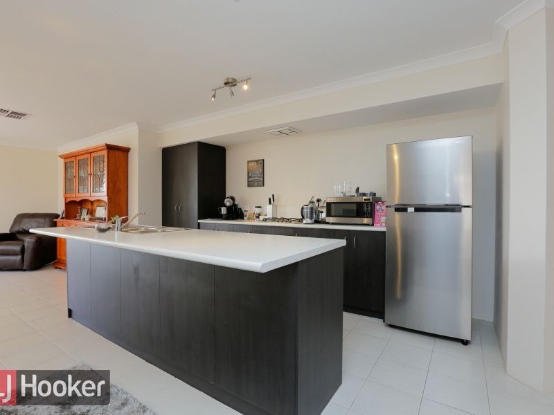 13 Mayor Street, Harrisdale WA 6112