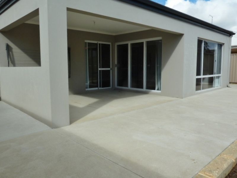 257 Campbell Road, Canning Vale WA 6155