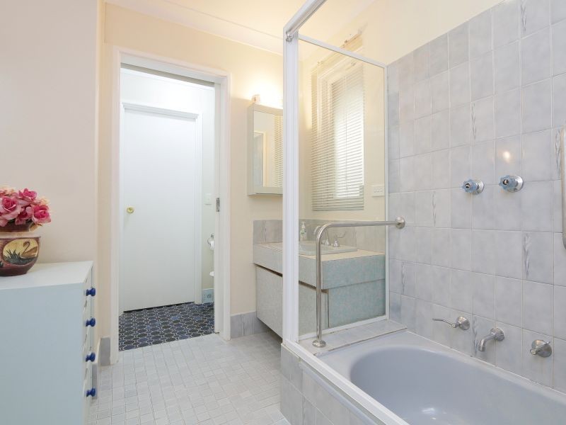 7 Essington Street, Huntingdale WA 6110