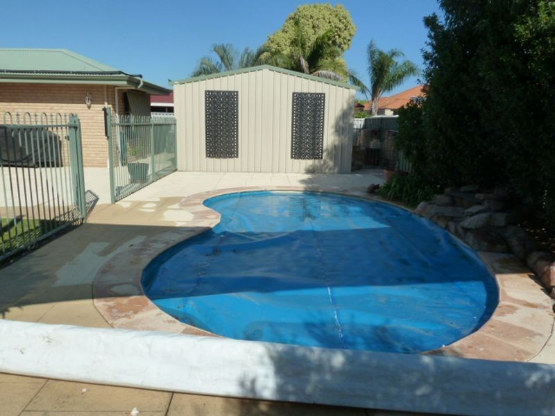 3 Culham Court, Thornlie WA 6108