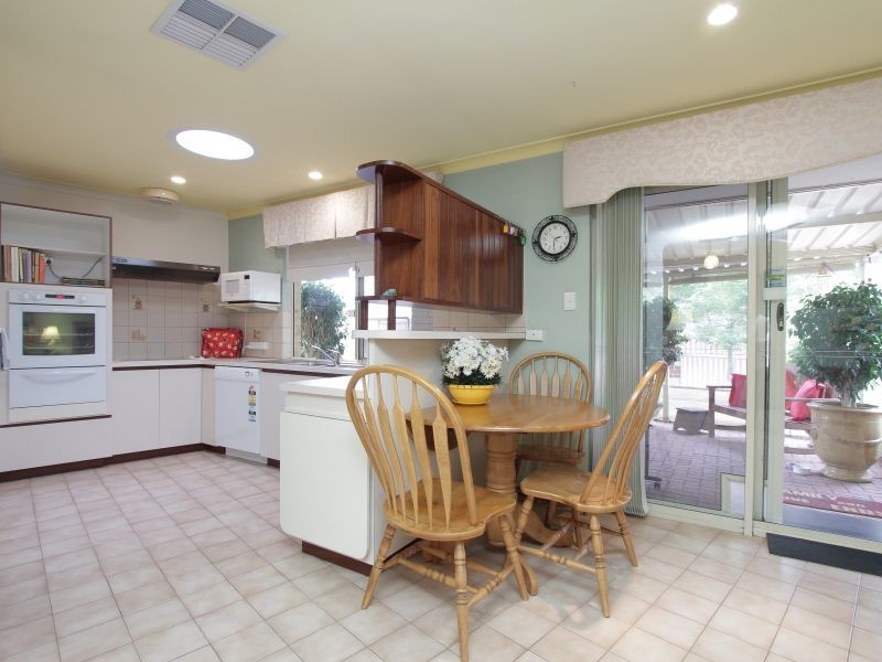 8/16 Heron Place, Maddington WA 6109