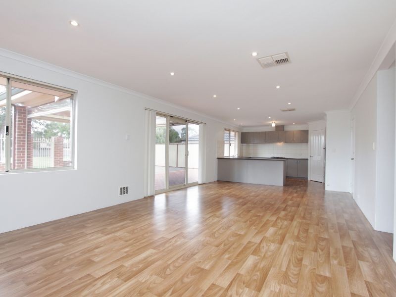 19B Hunt Street, Thornlie WA 6108