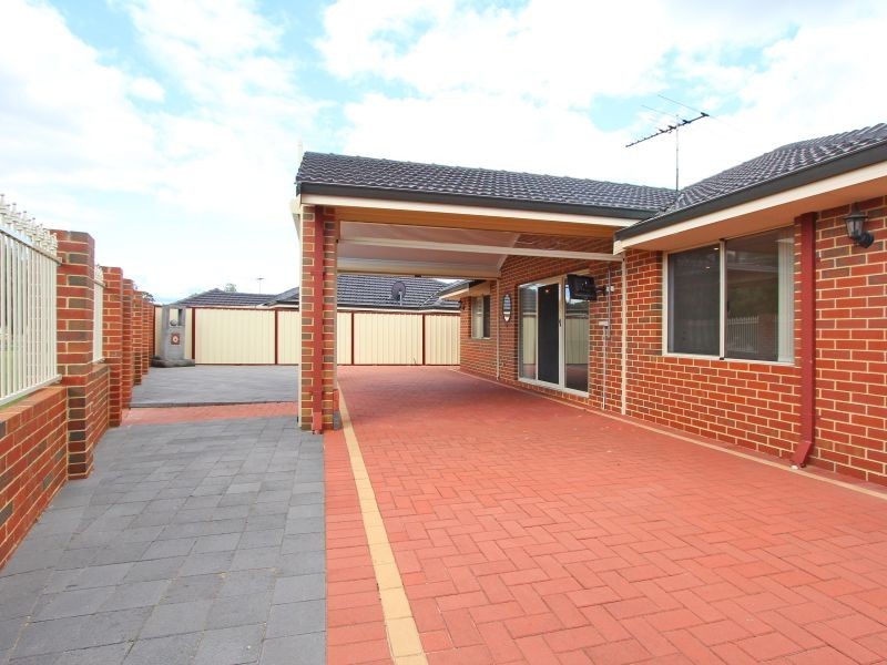 19B Hunt Street, Thornlie WA 6108