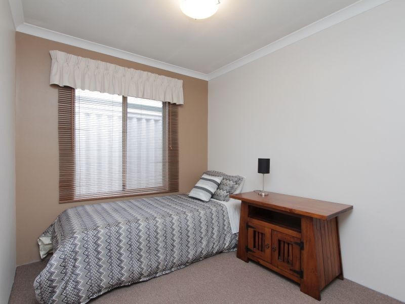 40 McLean Road, Canning Vale WA 6155