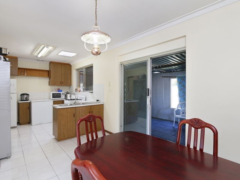 59 Westfield Street, Maddington WA 6109