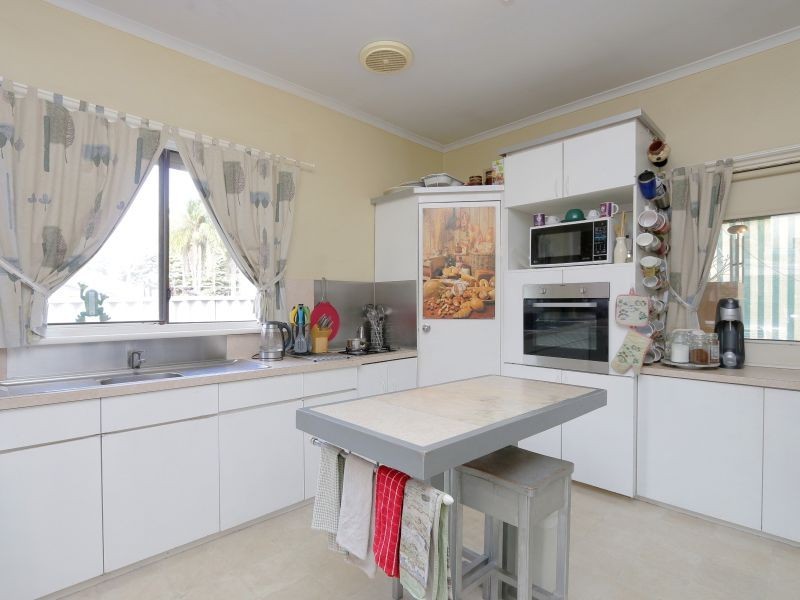 45 Bromley Street, Beckenham WA 6107