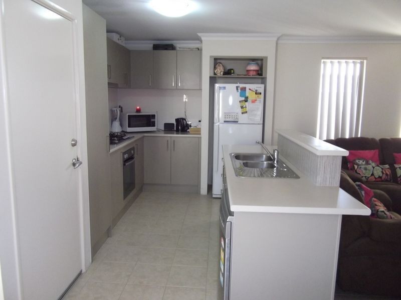 3/25 Dowerin Circuit, Lakelands WA 6180