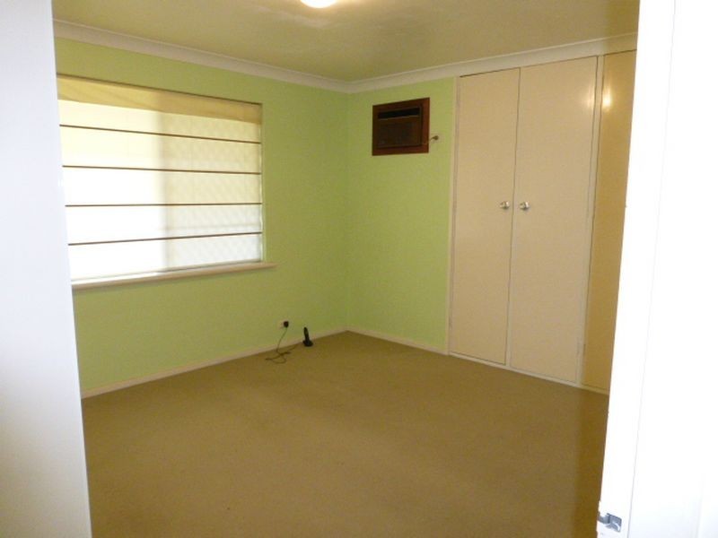 12 Fagence Way, Thornlie WA 6108