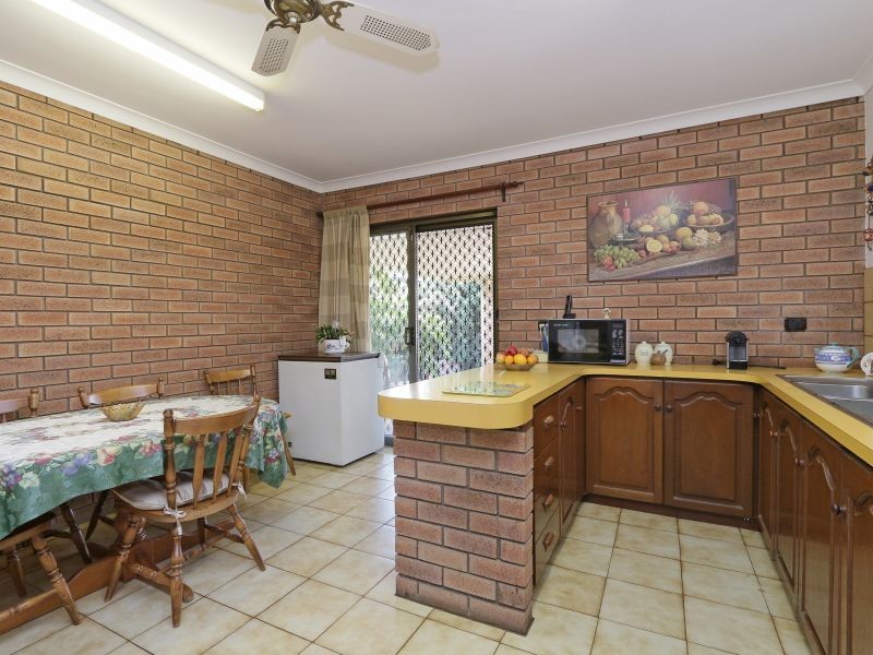 102 Wheatley Street, Gosnells WA 6110